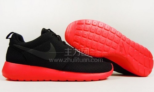 Nike Rosherun 超轻跑步鞋 潮鞋 撞色 511881-016