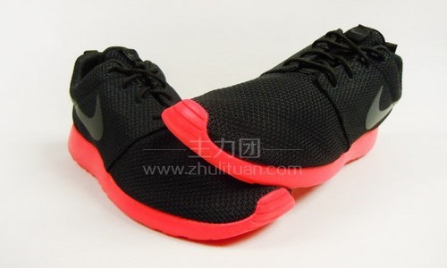 Nike Rosherun 超轻跑步鞋 潮鞋 撞色 511881-016