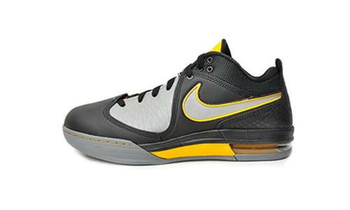Air Max 詹姆斯使节4男子篮球鞋 456815-002/101