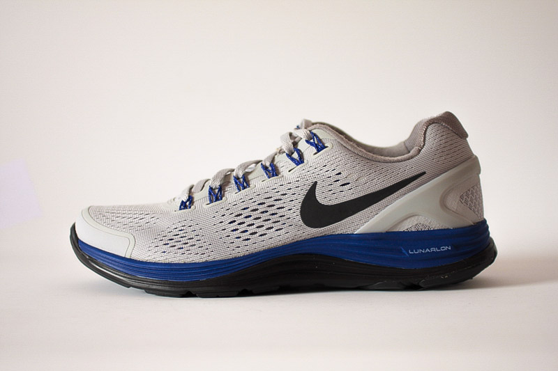 慢跑利器!nike lunarglide  4 登月跑步鞋