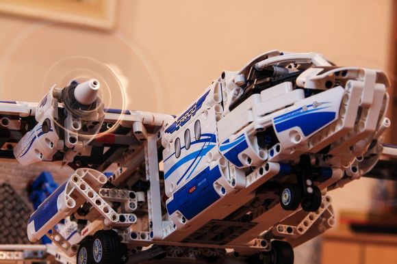 酷乐高机械组货运飞机